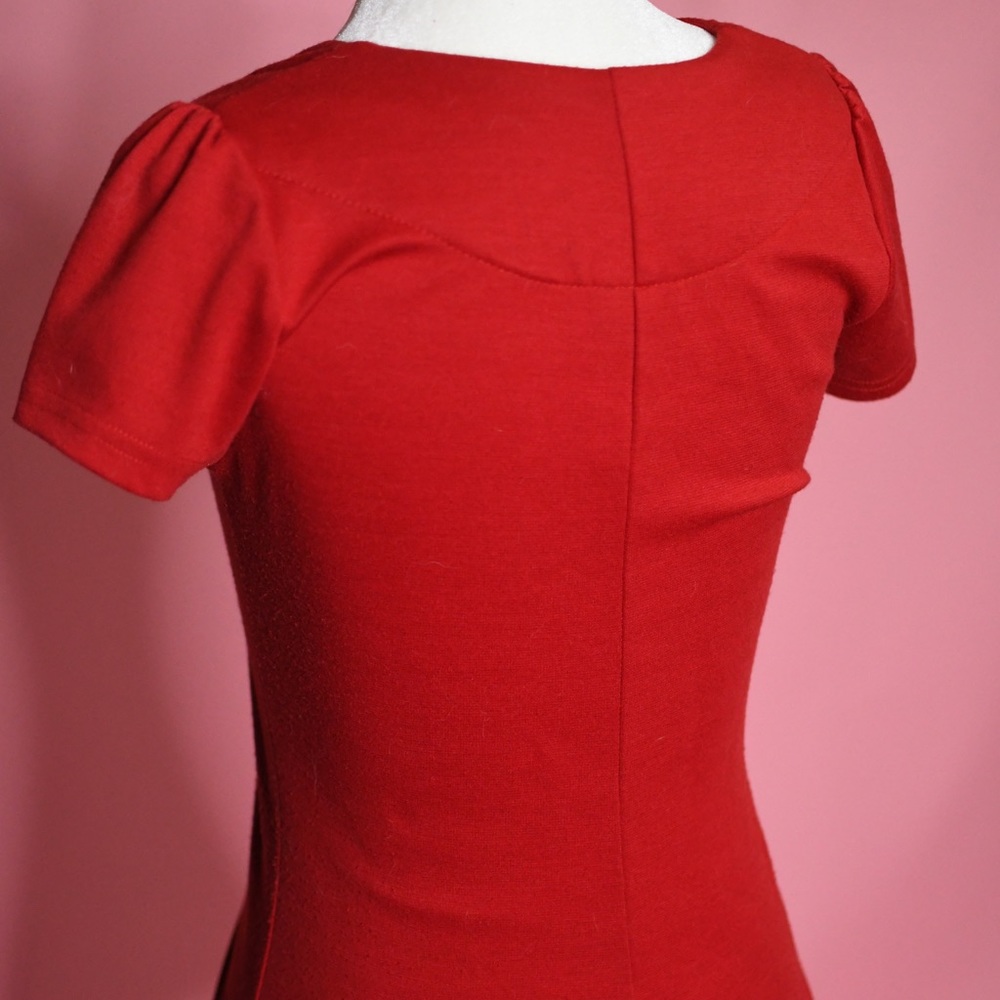 Red Pinup Top - Picture 3 of 3